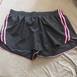 Work out shorts